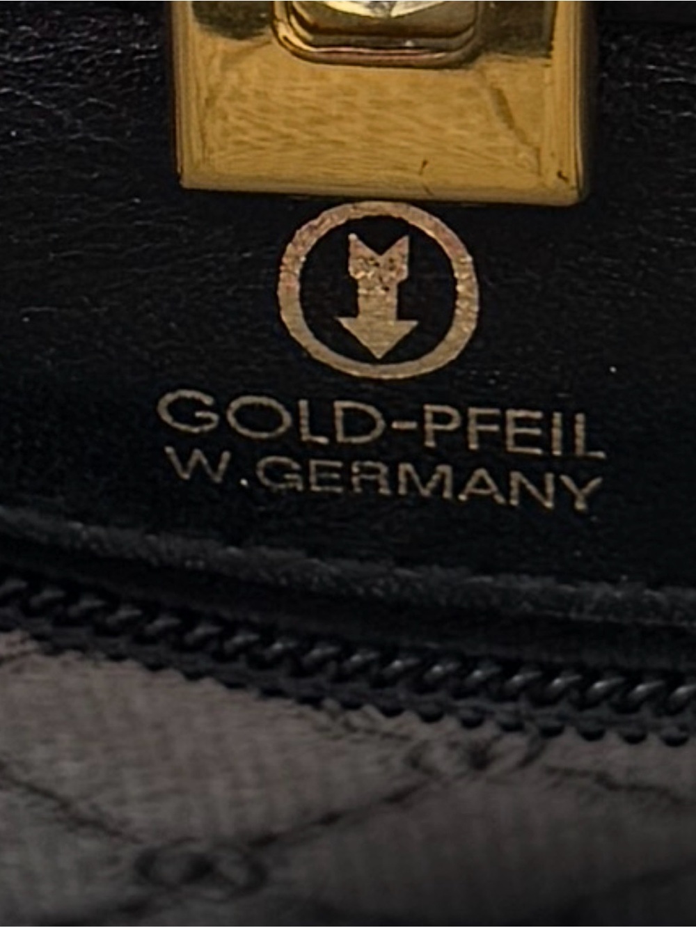 Gold-Pfeil Vintage Black Leather Doctor Style Frame Shoulder Bag Made in Germany - Picture 10 of 11